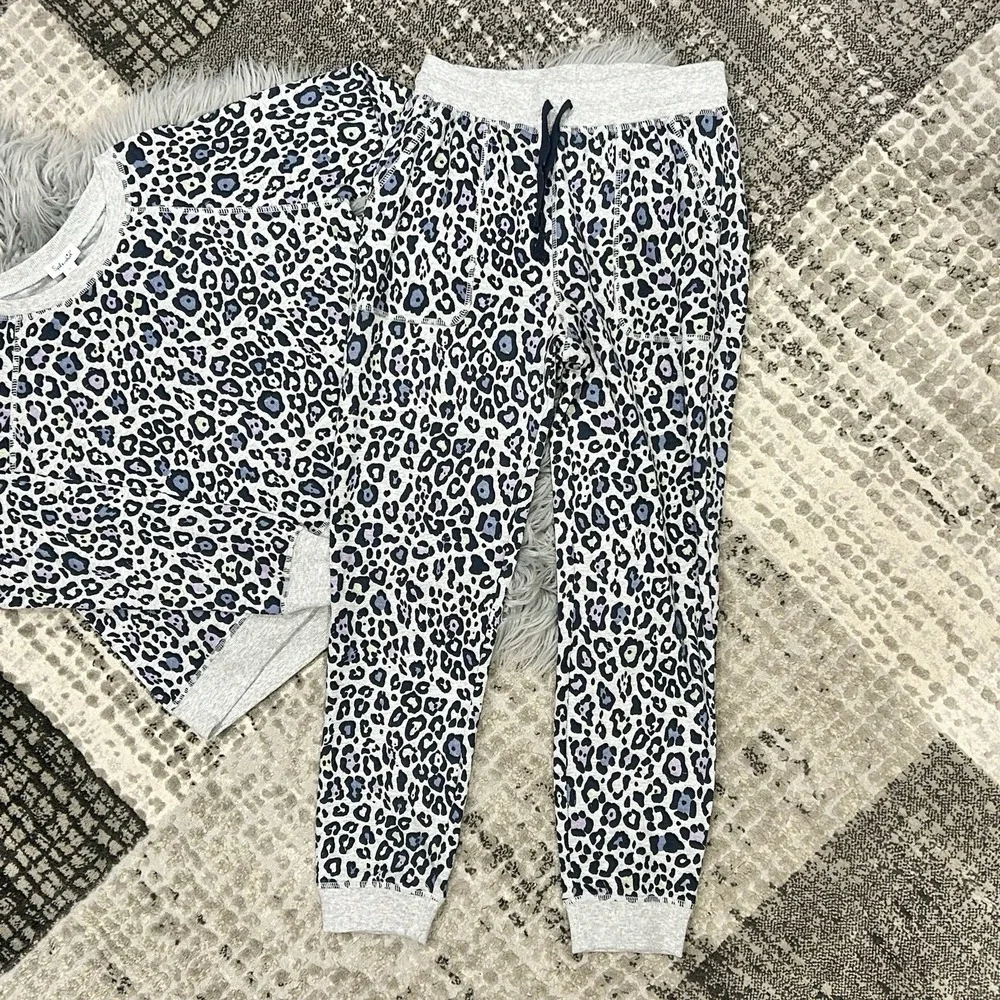Splendid Girls‎ Multicolored Sweet Leopard Jogger Set Size 12Y (MSRP $92)